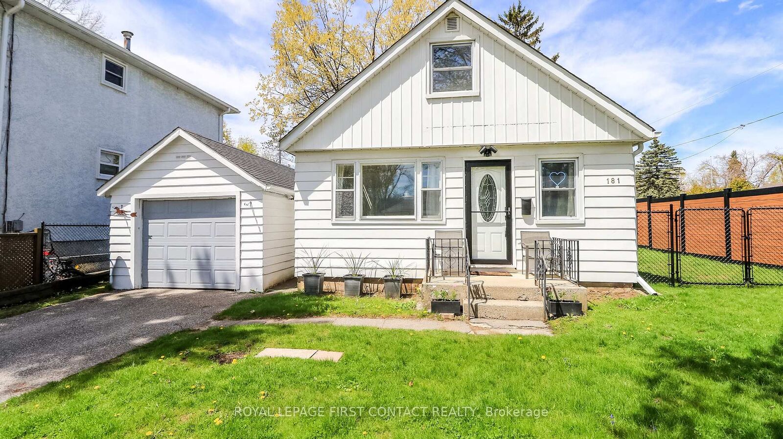 Property Photo:  181 Napier Street  ON L4M 1W9 