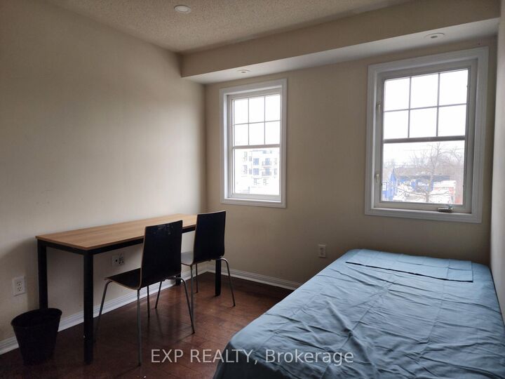 Property Photo:  8822 Sheppard Avenue E Unit 2  ON M1B 6J4 