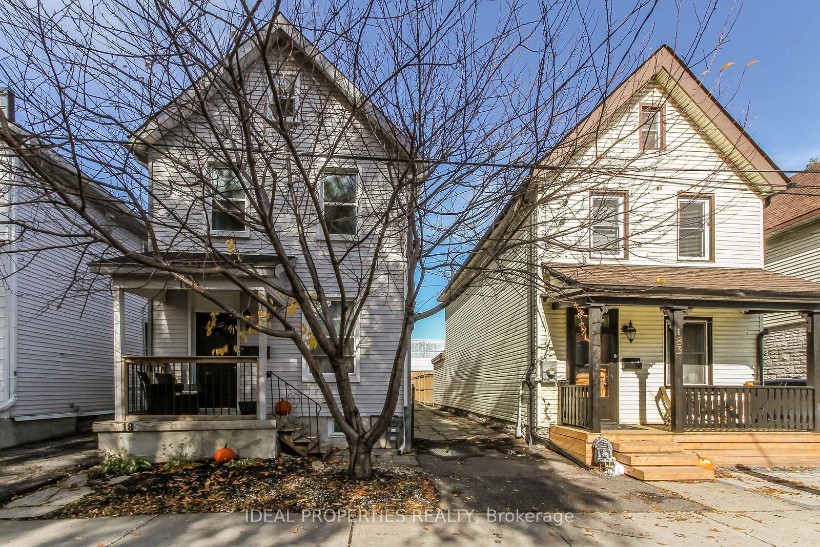 Property Photo:  185 Louisa Street 2  ON K1R 6Y9 