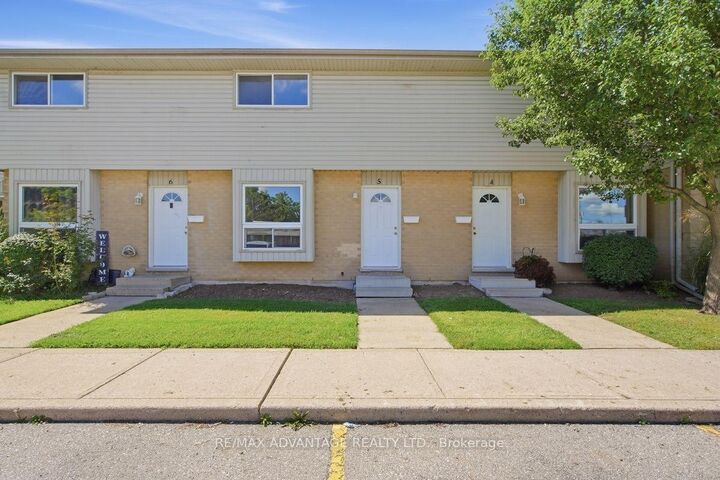 Property Photo:  577 Third Street 5  ON N5V 4B8 