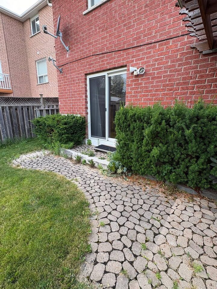 Property Photo:  29 Archer Avenue  ON L3Z 2Y3 