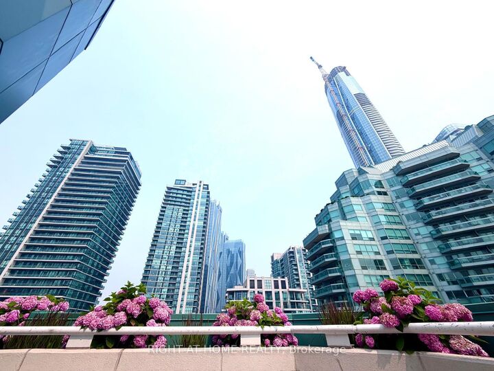 Property Photo:  10 Queens Quay W 1712  ON M5J 2R9 