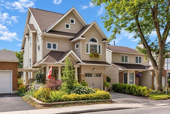 Property Photo:  3146 Dumaurier Avenue  ON K2B 8R1 