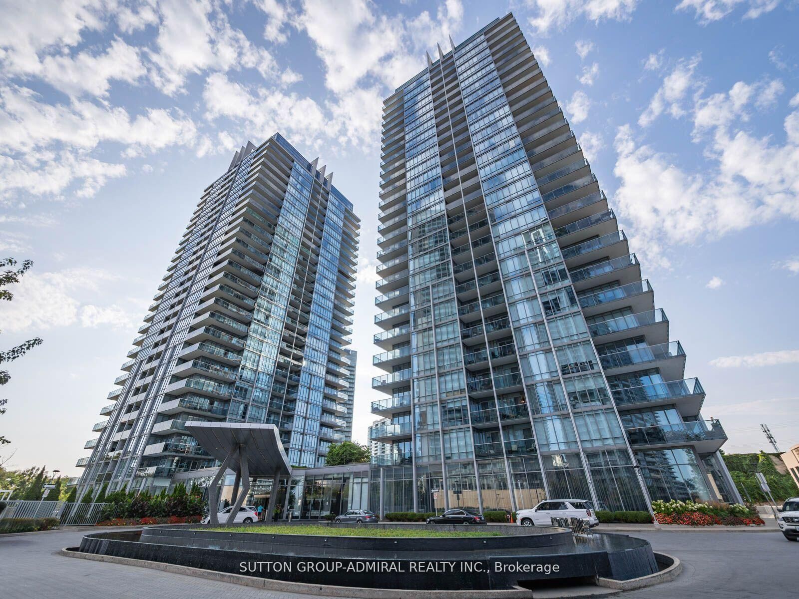 Property Photo:  90 Park Lawn Road 1811  ON M8Y 0B6 