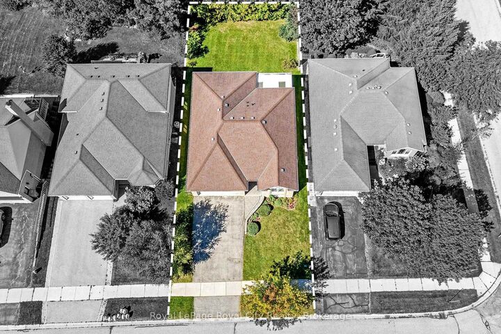Property Photo:  589 Harvey Street  ON N1M 3J4 
