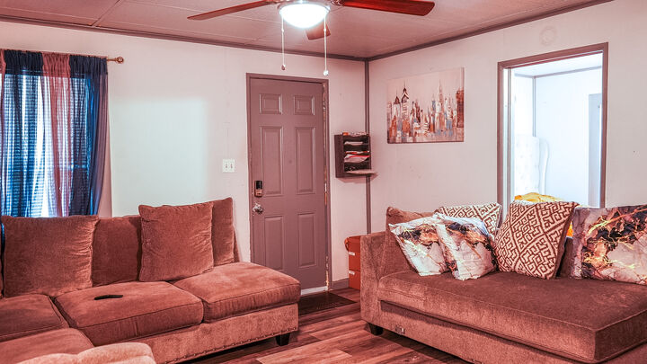Property Photo: 536 S 38th West Avenue OK 74107