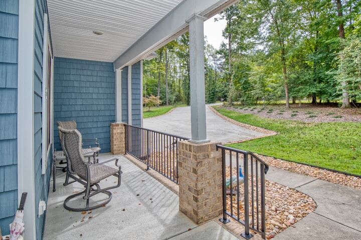 Property Photo: 7075 Menzels Road VA 23168