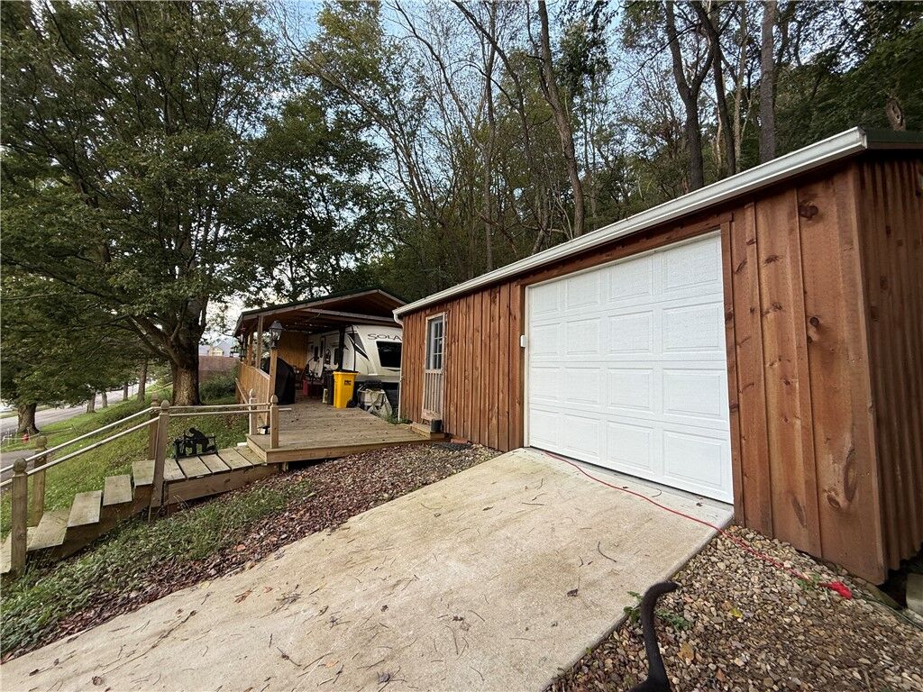 Property Photo:  873 McKinley St  PA 15923 