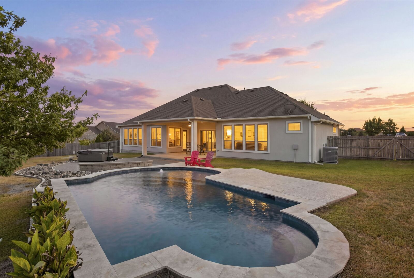 Property Photo:  112 Haven Cove  TX 78634 