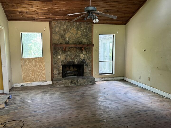 Property Photo:  212 Border Drive  SC 29841 