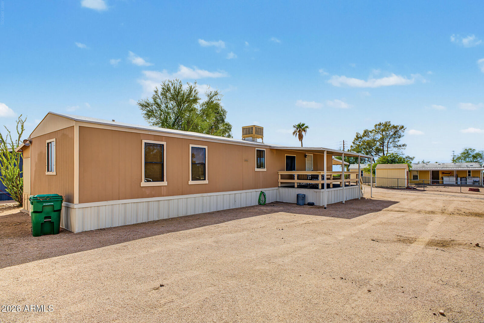 Property Photo:  757 N Dapple Drive  AZ 85119 