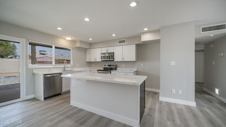 Property Photo: 2334 W Portobello Avenue AZ 85202