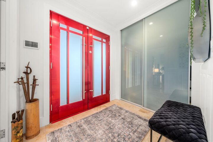 Photo de la propriété:  1315 Western Place  BC V3C 4J8 