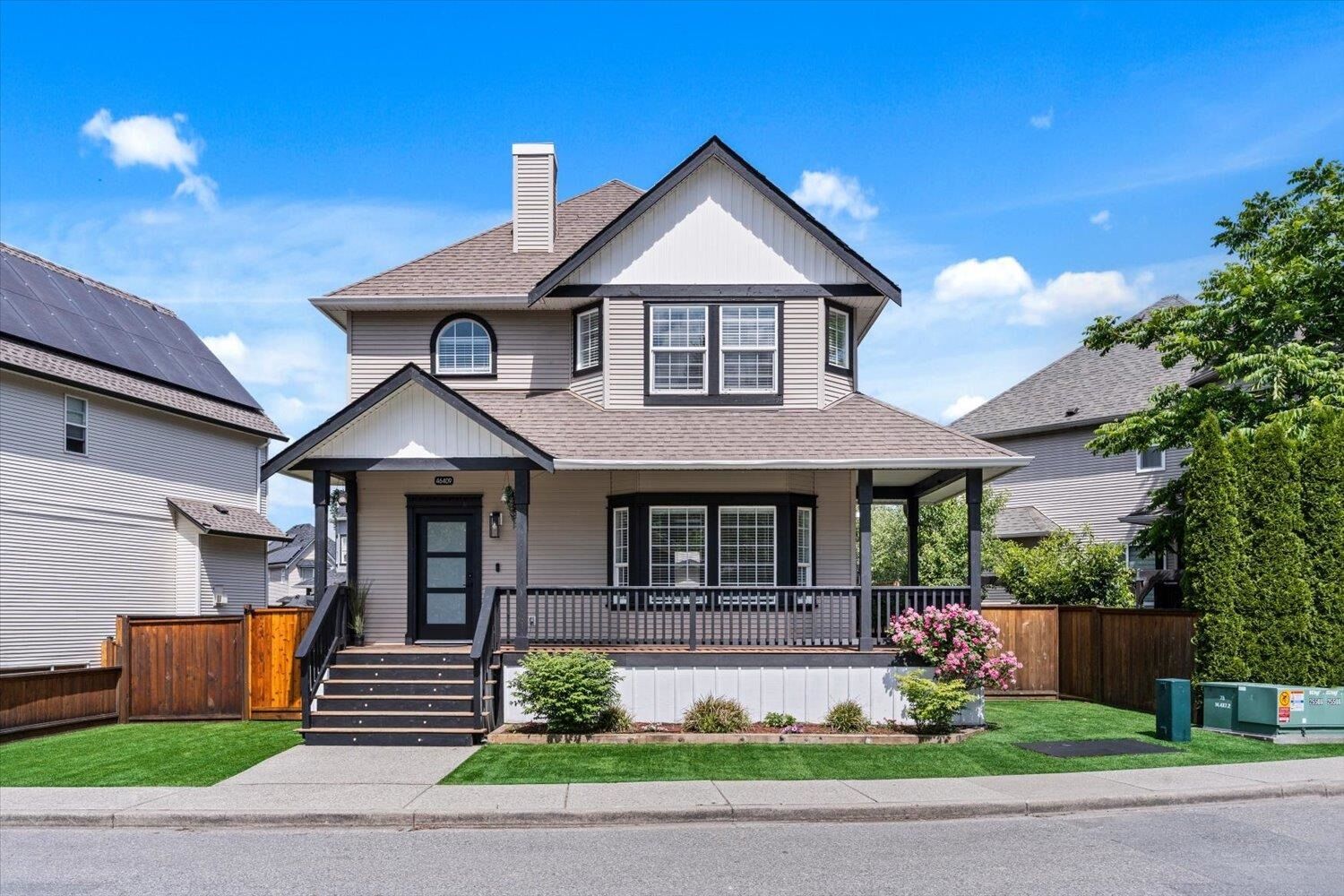 Property Photo:  46409 Bedford Parkway  BC V2R 5N4 