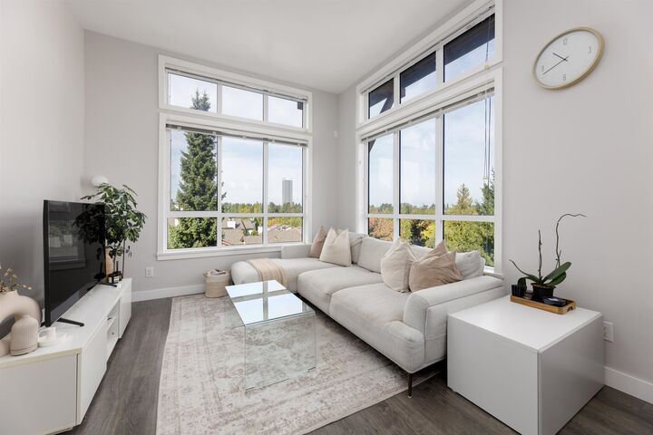 Property Photo: 10477 154 Street 407 BC V3R 0C6