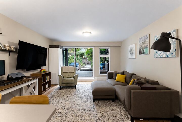 Property Photo:  7377 Salisbury Avenue 204  BC V5E 4B2 