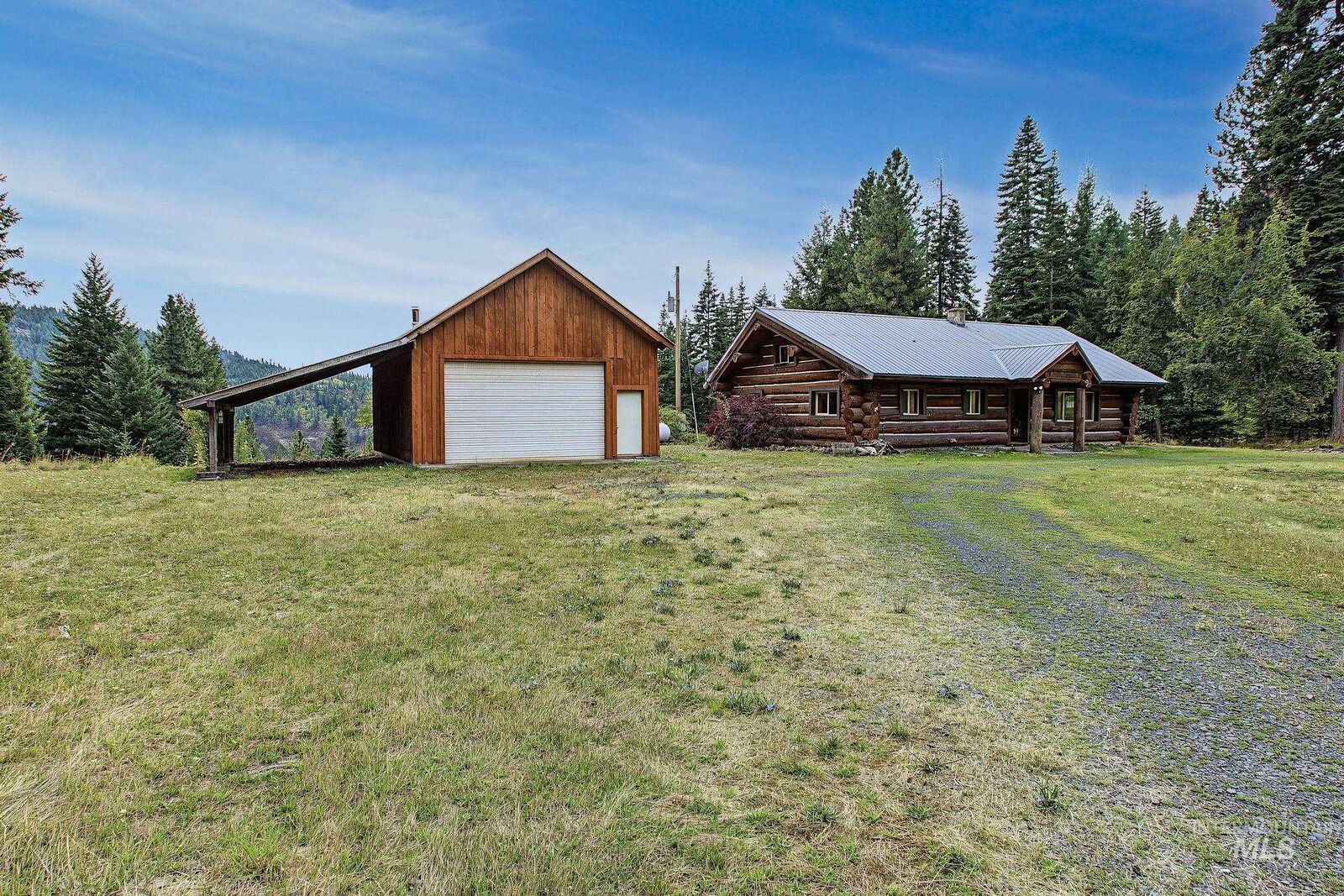 Property Photo: 2926 Wells Bench Road ID 83544