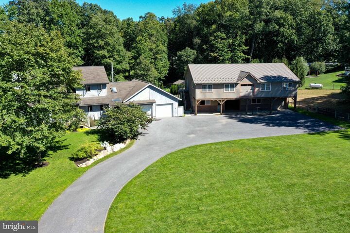Property Photo: 786 Lime Quarry Road PA 17527
