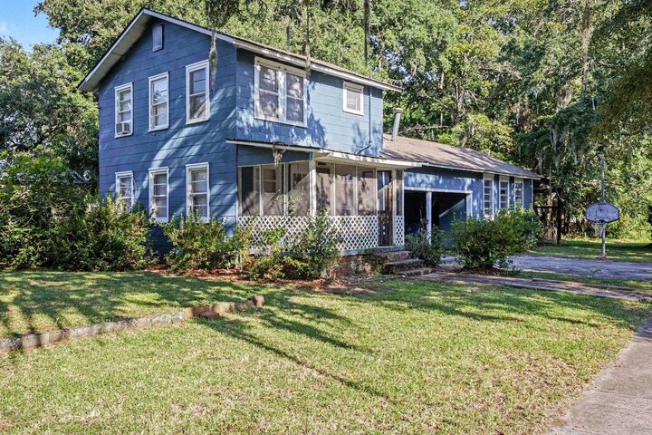 Property Photo:  422 Loril St.  SC 29440 