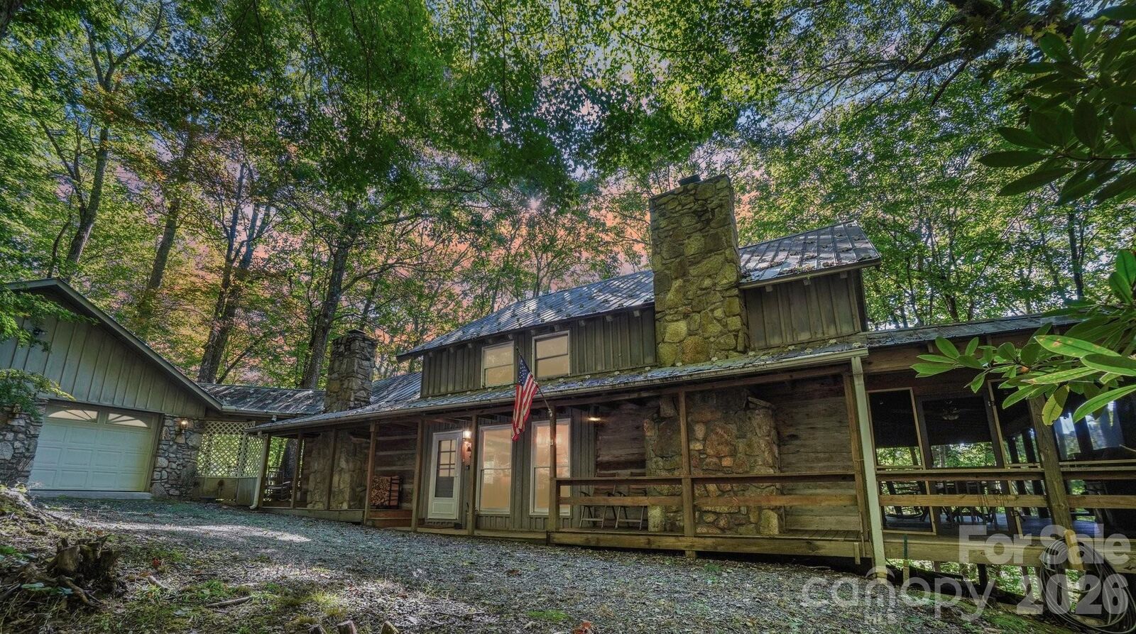 Property Photo:  624 Fox Den Road  NC 28754 