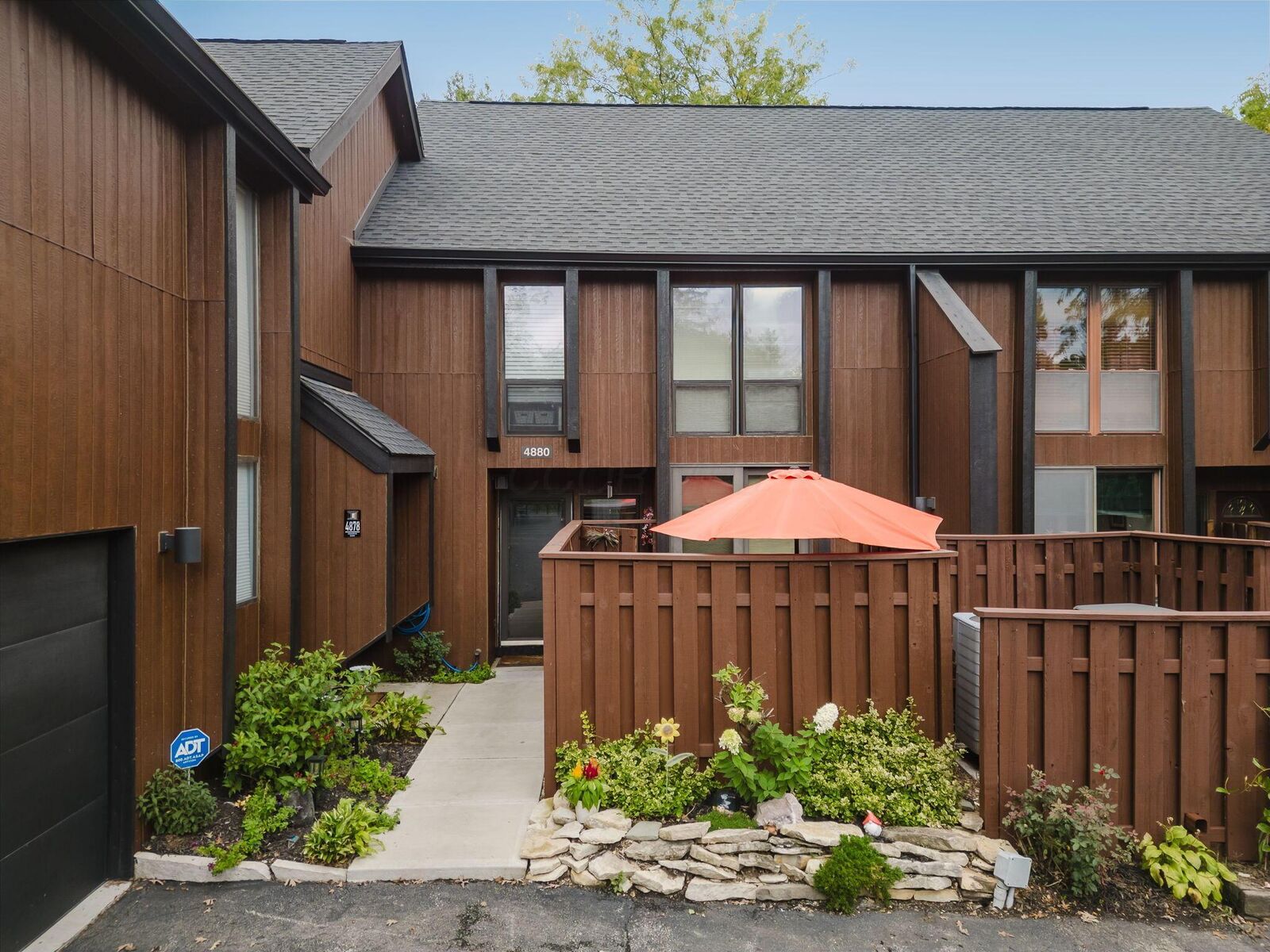 Property Photo:  4880 Clearfork Lane  OH 43081 