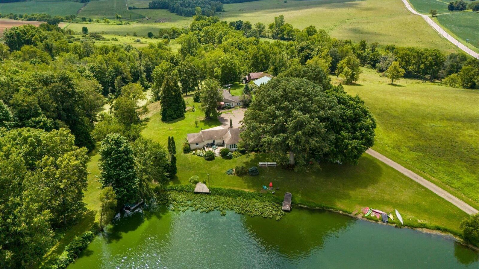 Property Photo:  3976 Millersburg Road  OH 43022 