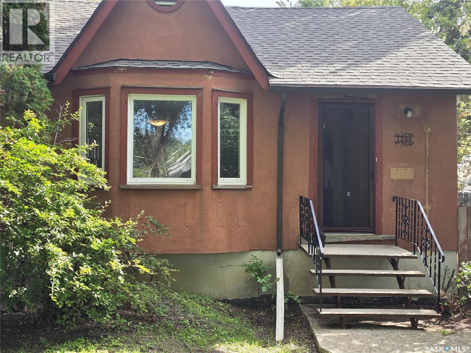 Property Photo: 1365 Princess Street SK S4T 3Y9