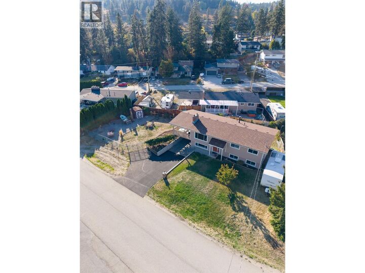 Property Photo: 3374 McMurchie Road BC V4T 1B4