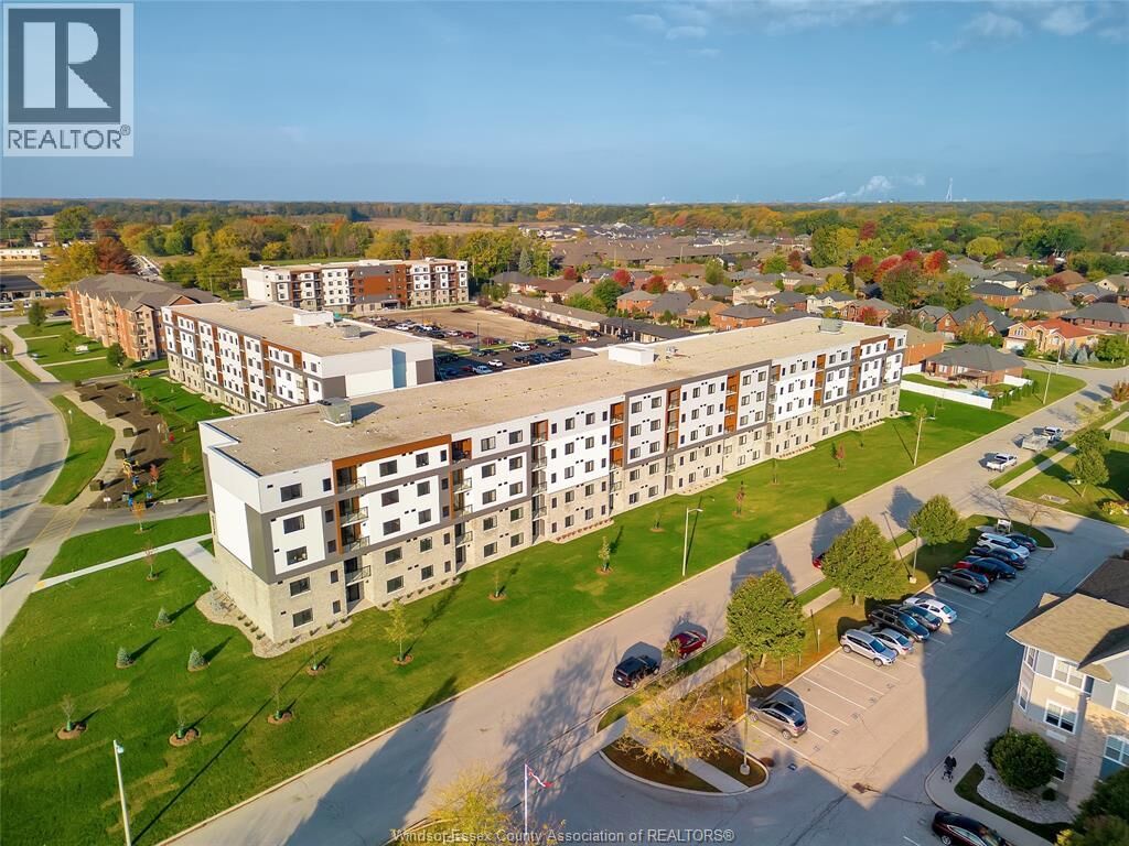 Property Photo: 2550 Sandwich West Parkway 506 ON N9H 2R6