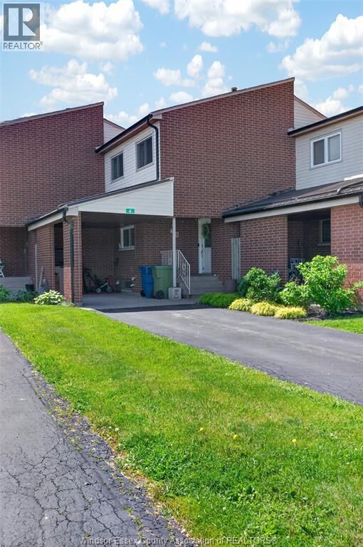 Property Photo:  201 Concession 3 Road 4  ON N0R 1G0 