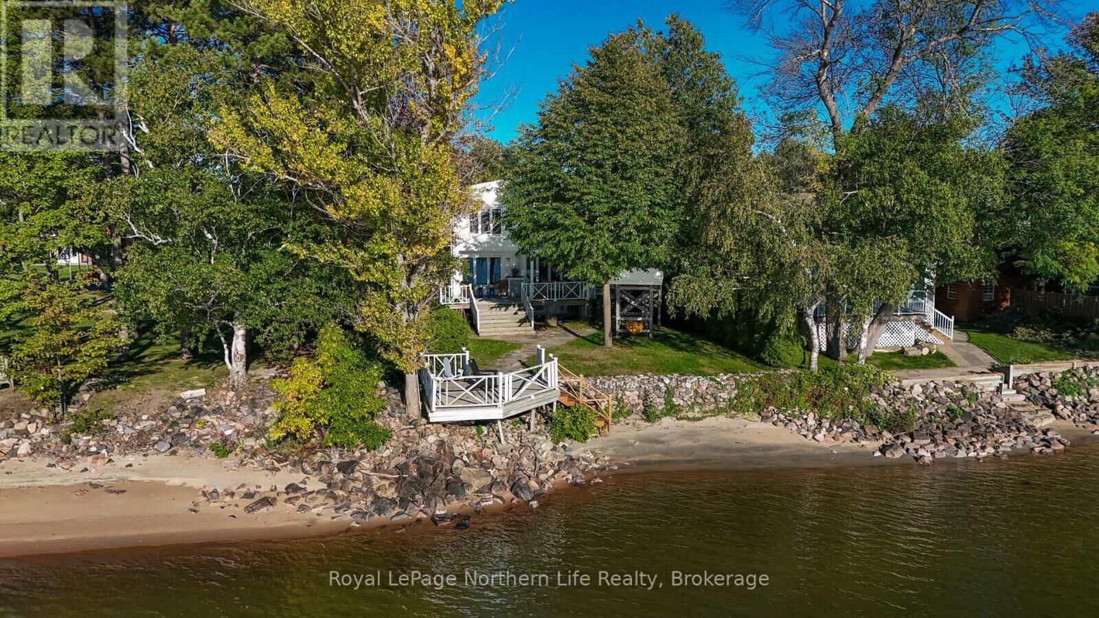 Property Photo: 13 Shore Acres Boulevard ON P1A 1B7