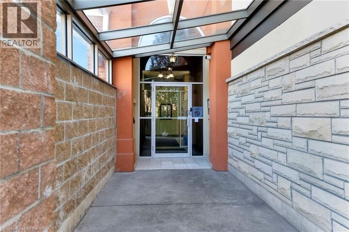 Property Photo:  111 Grey Street 212  ON N3S 4V8 