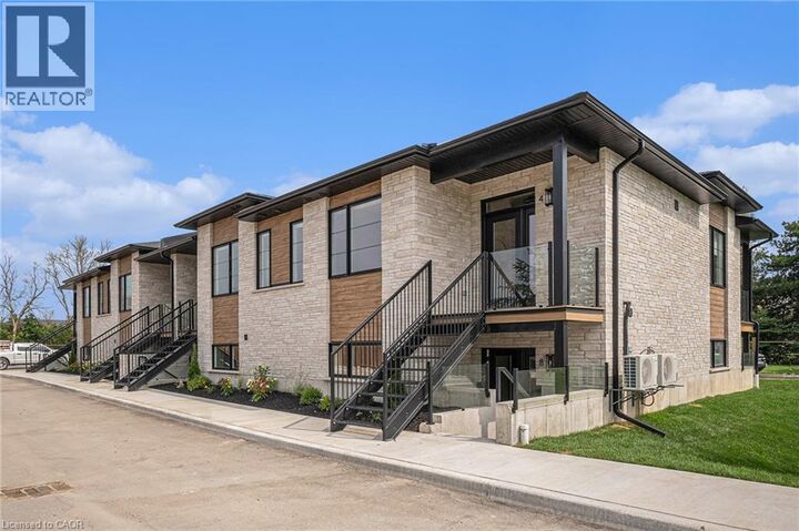 Property Photo:  461 East Wellington Street 2  ON N0G 2L2 