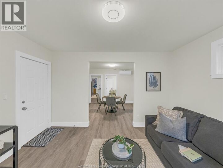 Property Photo:  557 Cameron 3  ON N9B 1Y9 