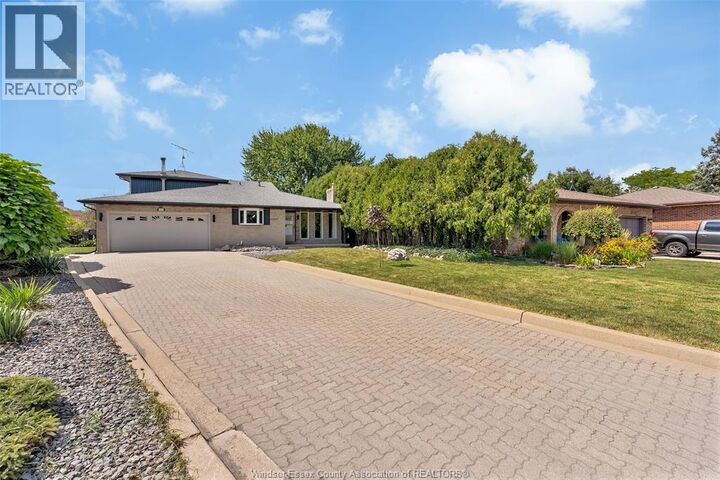 Property Photo:  12117 Valente Court  ON N8N 3B9 