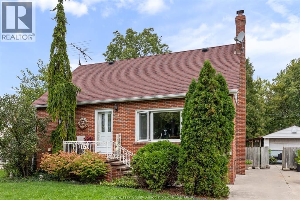 Property Photo:  170 Fort  ON N9V 1B8 