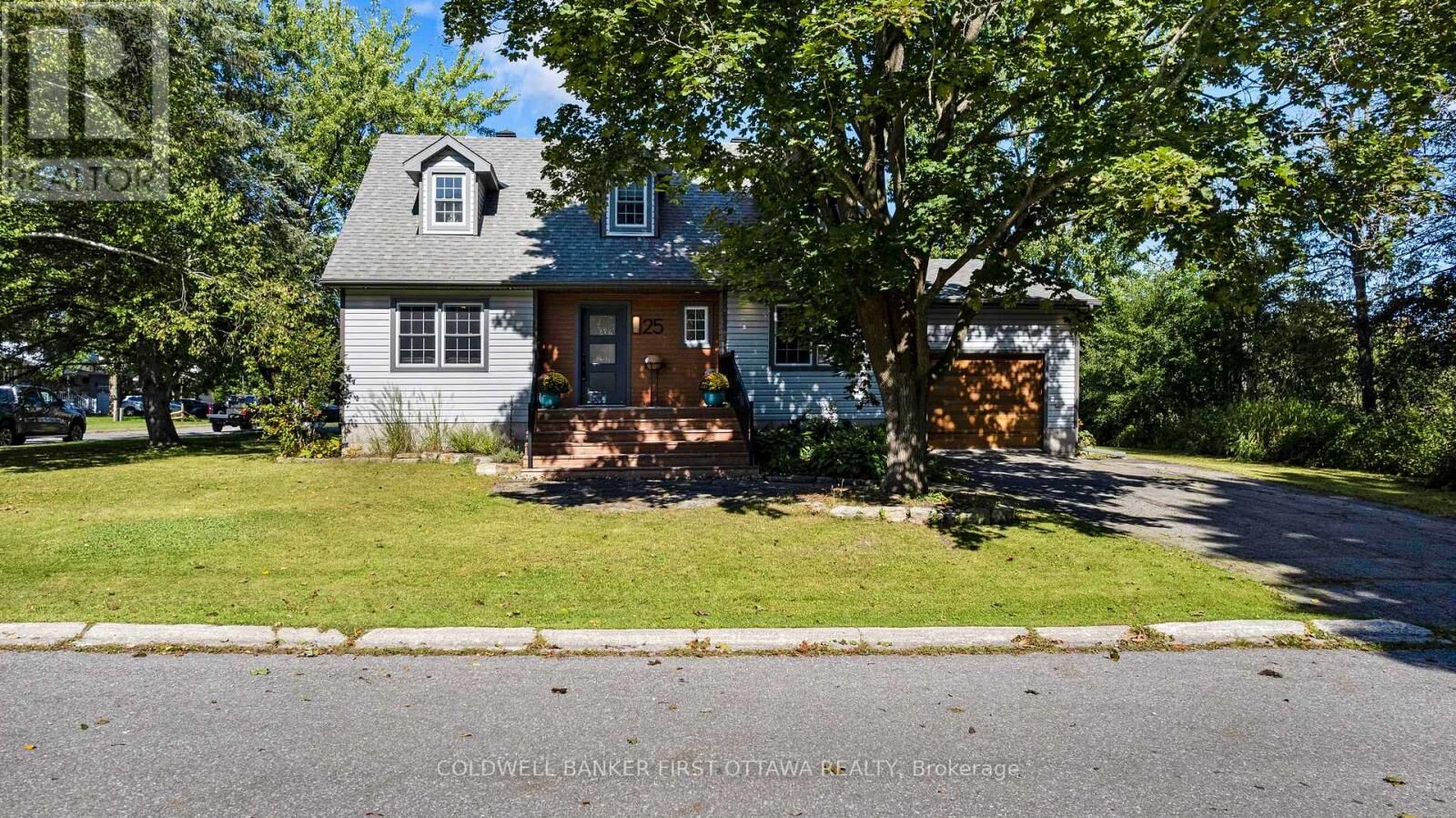 Photo de la propriété: 25 Robert Road ON K7H 3L2
