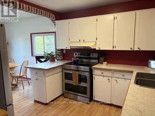 Property Photo:  4547 Oliver Rd  ON P0T 2G0 