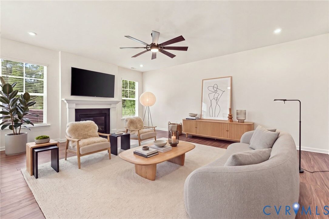 Property Photo:  7712 Hawthorne Avenue  VA 23227 