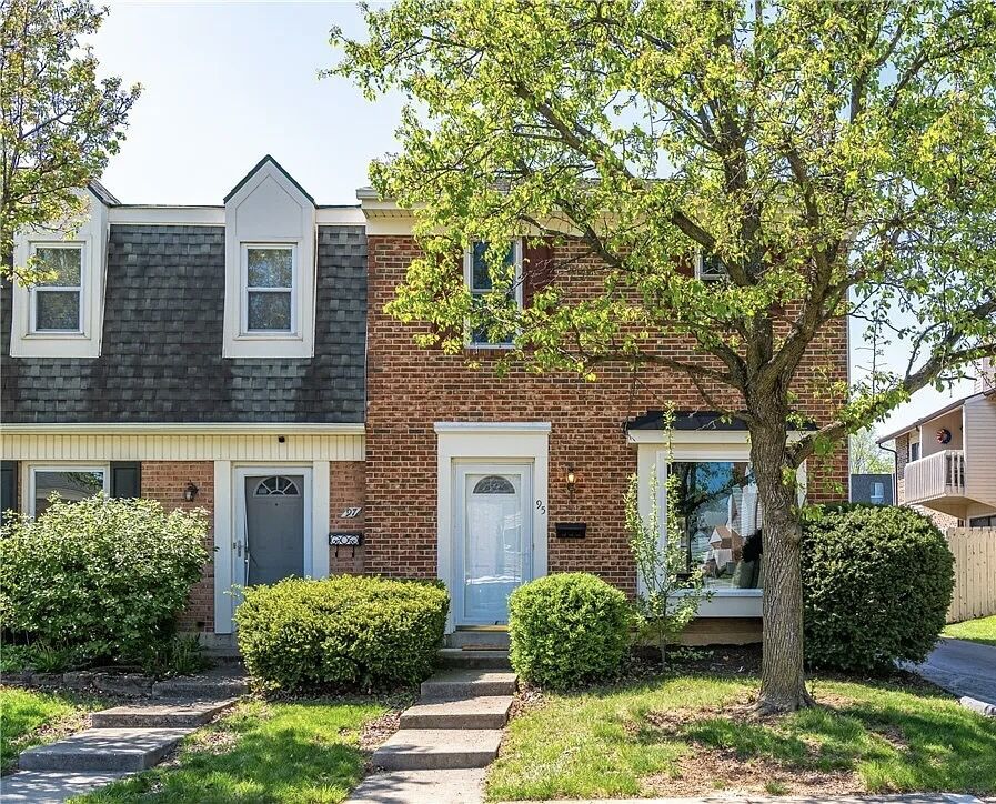 Property Photo: 95 W Van Lake Drive OH 45377