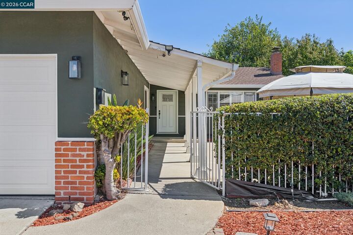 Property Photo:  3586 Skylark Dr  CA 94520 