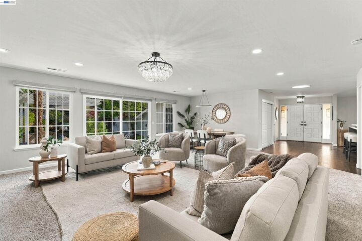 Property Photo:  38454 Glenview Dr  CA 94536 