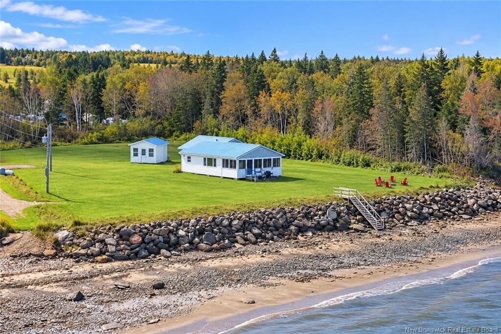 Property Photo:  22 Harvey Shore  NB E4M 3K2 