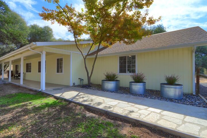 Property Photo: 33337 Gold Nugget Court CA 93614