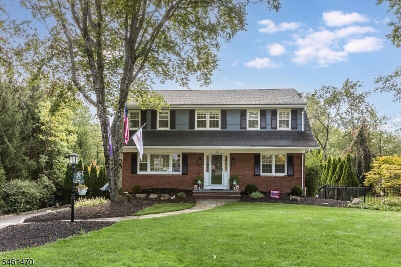Property Photo:  22 Sloping Hill Ter  NJ 07470 