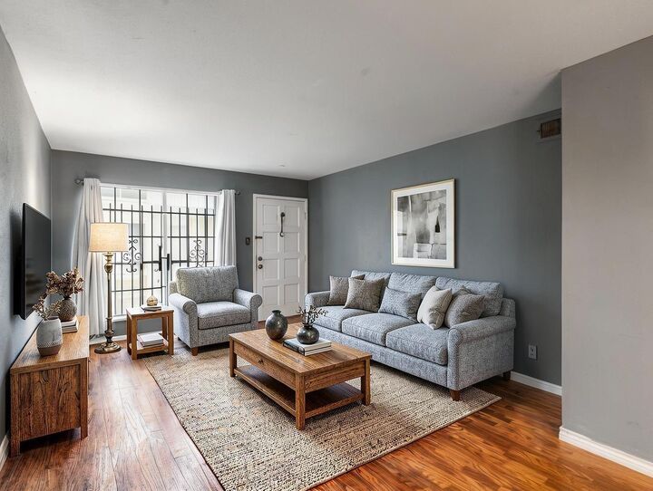 Property Photo: 4500 Sherwood Lane 31 TX 77092