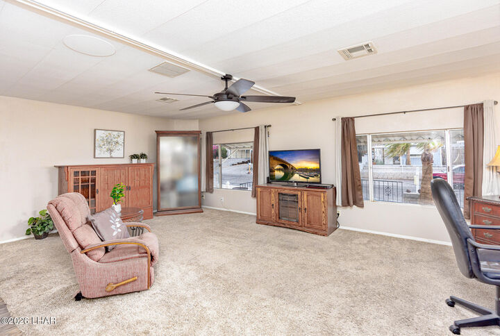 Property Photo:  3041 Erwin Ln  AZ 86404 