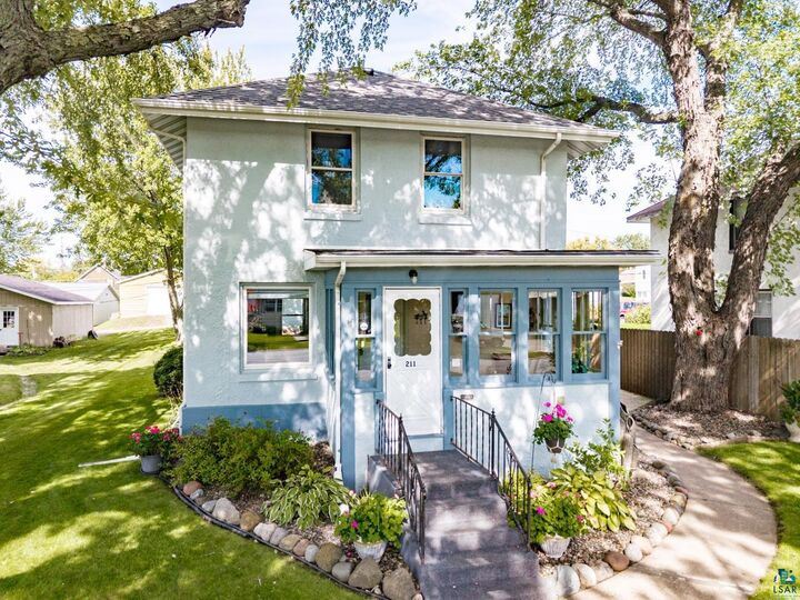 Property Photo:  211 4th St  MN 55810 