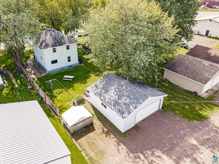Property Photo:  211 4th St  MN 55810 