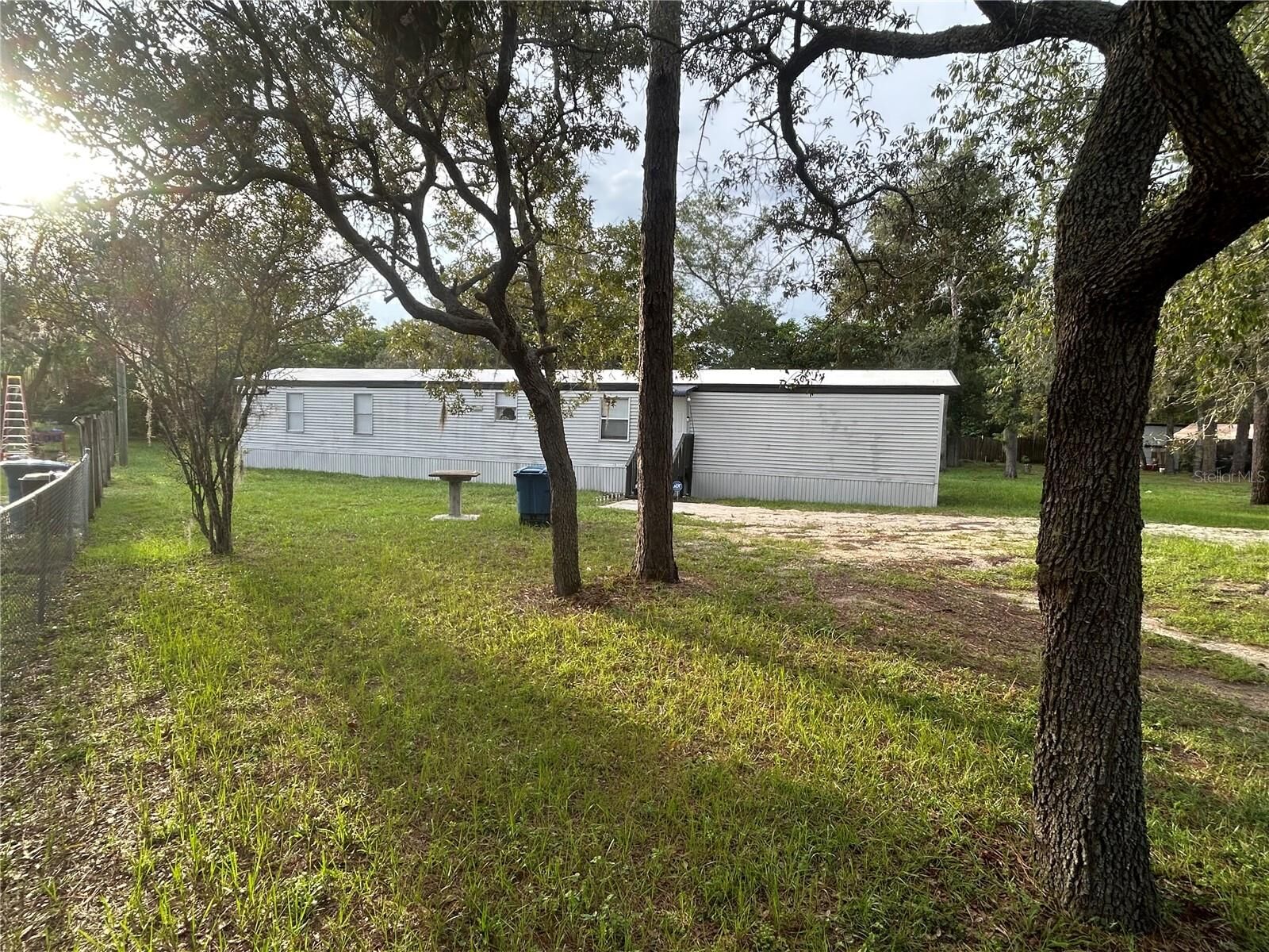 Property Photo:  3303 Parlow Avenue  FL 34606 